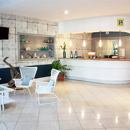 Hotel Gatto Bianco Casalabate 3*
